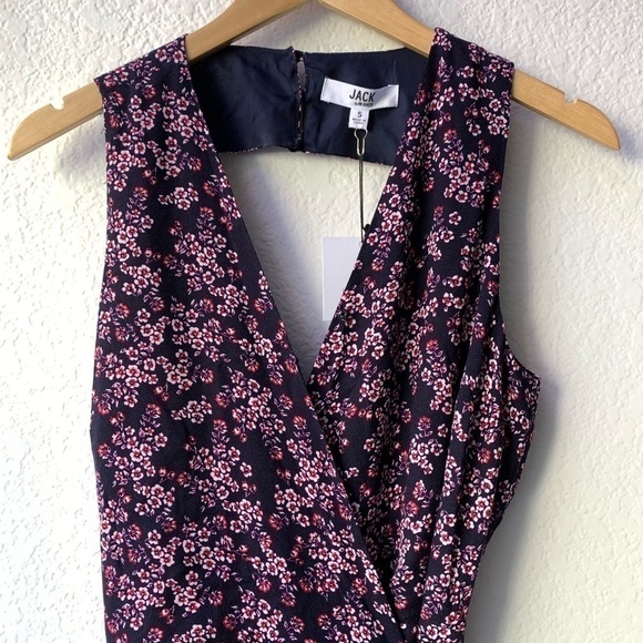 NWT Jack by BB Dakota Ditsy Floral Navy Jumpsuit - Picture 4 of 6